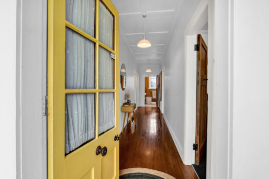 1920’s cottage with a twist!