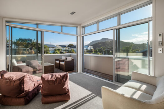 Luxury Downtown Mount Retreat