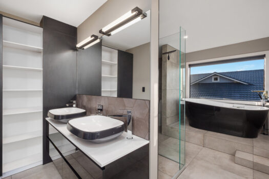 Graced with Avenues Style