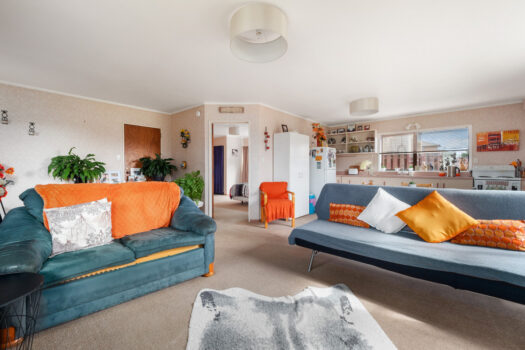 Big House, Big Opportunity!