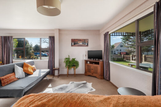 Big House, Big Opportunity!