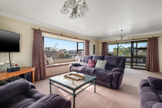 Big House, Big Opportunity!