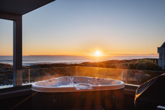 Absolute Beachfront Lifestyle