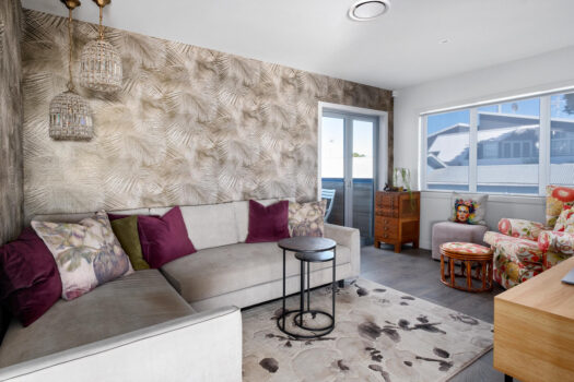 Absolute Beachfront Lifestyle