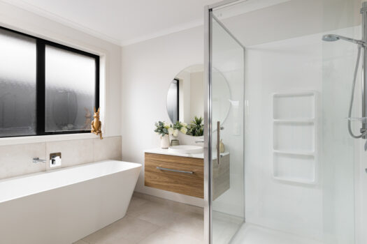 AUCTION THIS THURSDAY @ 4pm