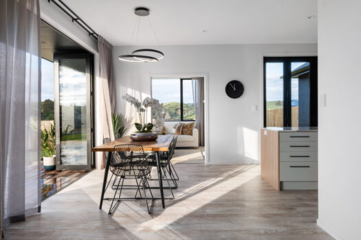 AUCTION THIS THURSDAY @ 4pm