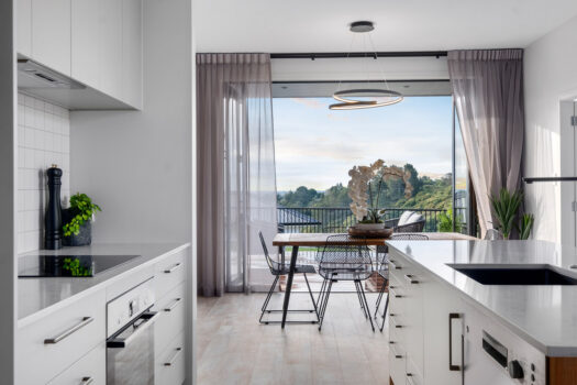 AUCTION THIS THURSDAY @ 4pm