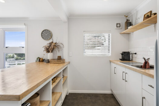 Bungalow Beauty, Options Galore!