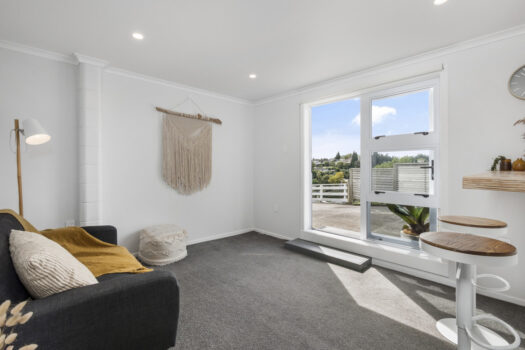 Bungalow Beauty, Options Galore!