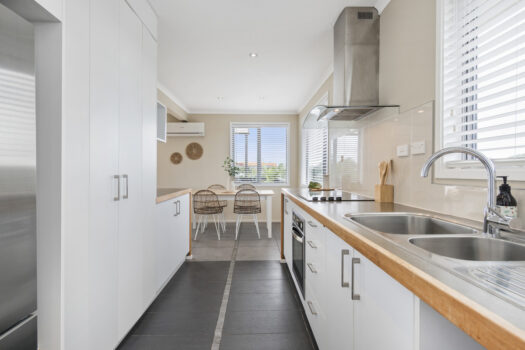 Bungalow Beauty, Options Galore!