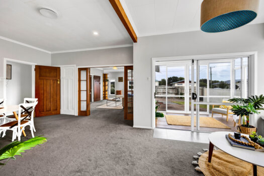 Urgent sale required – bring an offer!