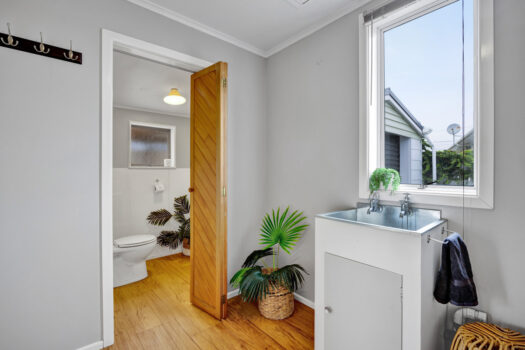 Urgent sale required – bring an offer!