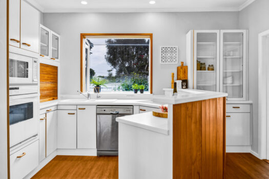 Urgent sale required – bring an offer!