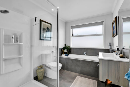 Easy care, modern living