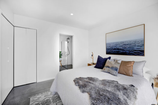 Contemporary Coastal Getaway