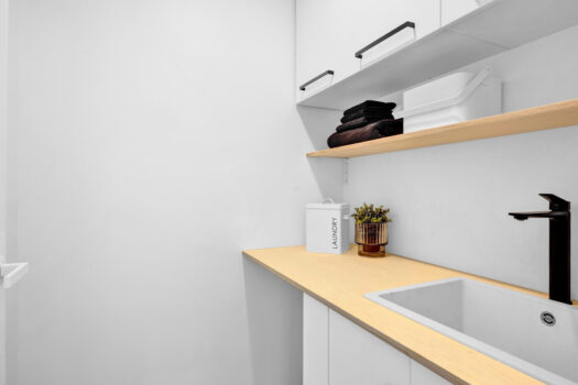 Contemporary Coastal Getaway