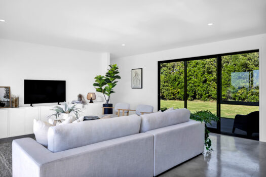 Contemporary Coastal Getaway