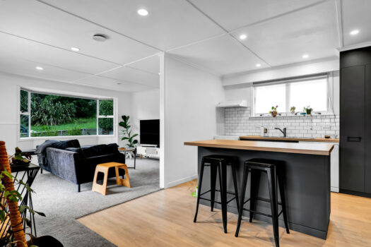 Immaculate, storage galore!