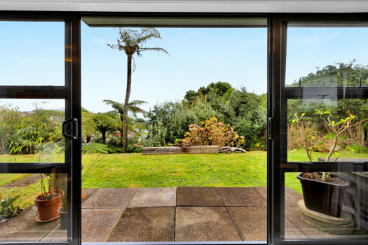 Lock up and leave in prime location!