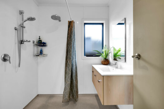 Lock up and leave in prime location!