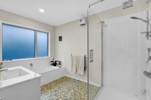 Relaxed Village Vibes