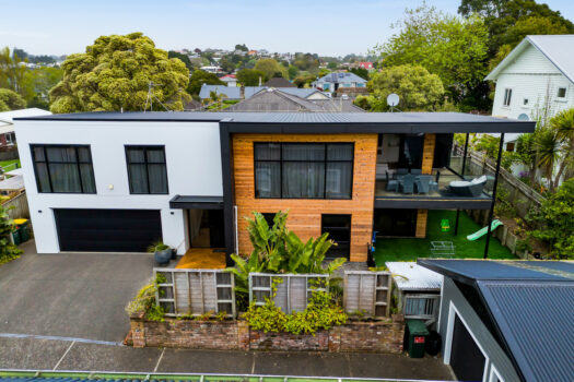 Modern Strandon Lifestyle!