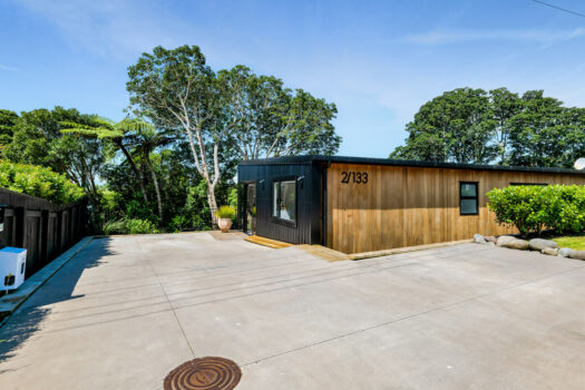 Exceptional Setting, Easy Care