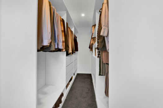 Exceptional Setting, Easy Care