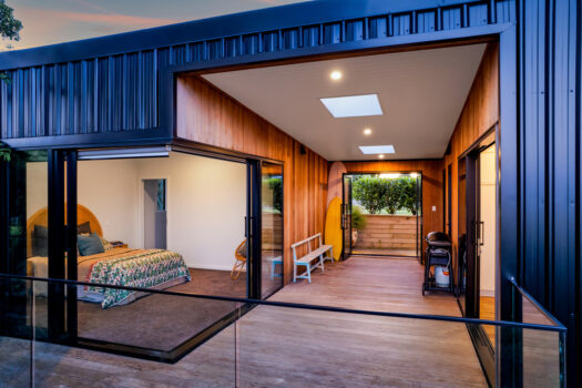 Exceptional Setting, Easy Care