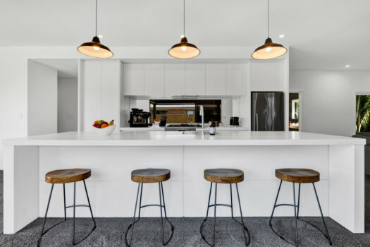 Contemporary Living in Lepperton!