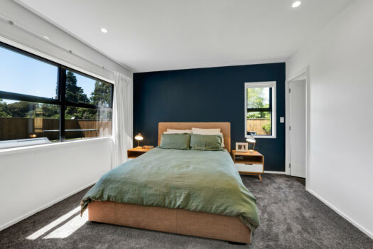 Contemporary Living in Lepperton!