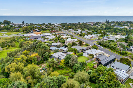 Oakura – Secret Eco Paradise