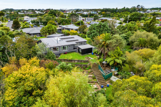 Oakura – Secret Eco Paradise