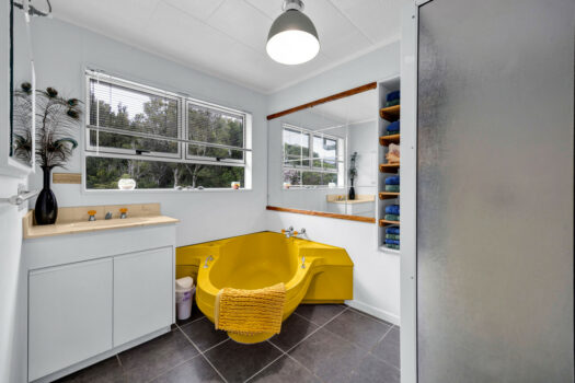 Pouakai Homestead & Lifestyle