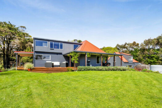 Classic Farmhouse, Modern Twist