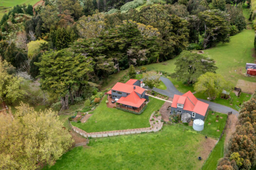 Classic Farmhouse, Modern Twist