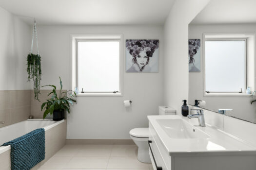 Coastal Comfort and Convenience