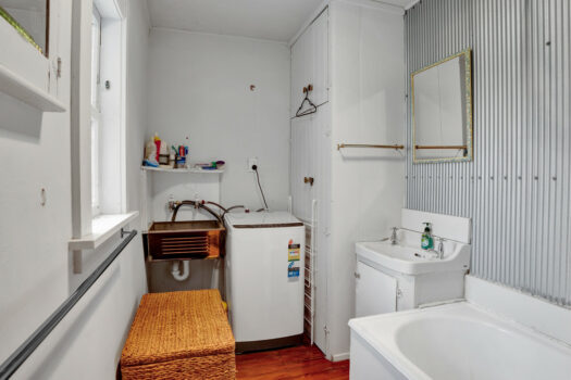 Split risk, add value rental!