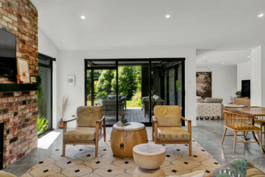 MAKE ME AN OFFER – VENDOR WANTS SOLD