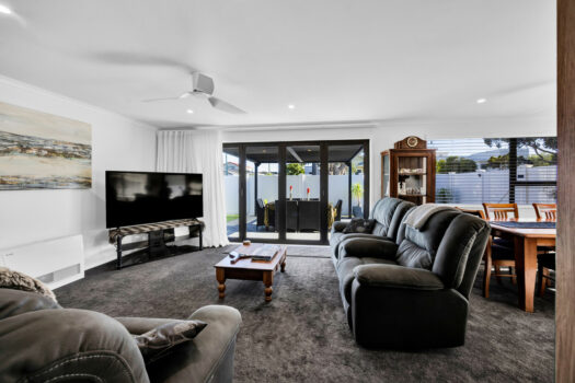 Top Spot – Renovated Lock & Leave