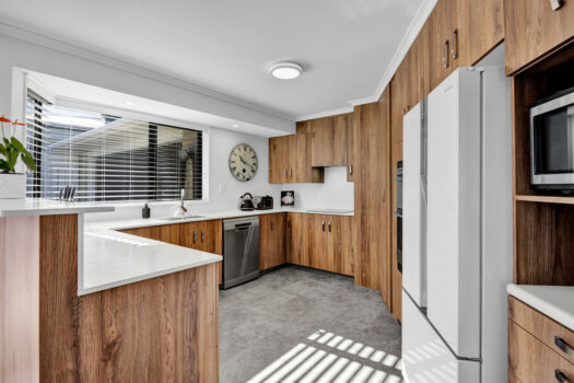 Top Spot – Renovated Lock & Leave