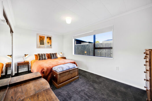 Top Spot – Renovated Lock & Leave