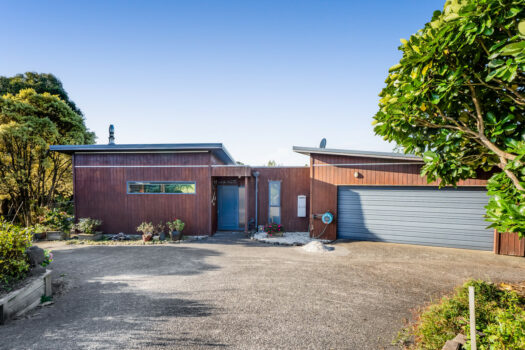 Natures Retreat – Versatile Living