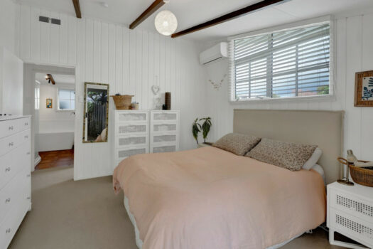 Sun-Soaked, Family-Ready!