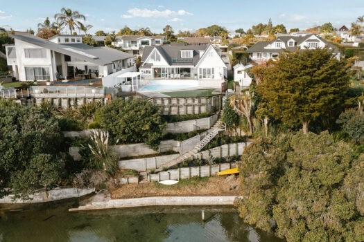 Iconic Waterfront Paradise