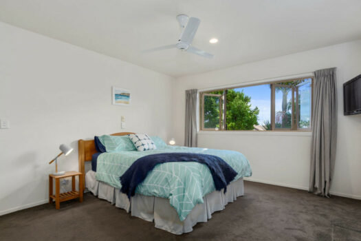 Huge Price Drop! Vendor relocating…