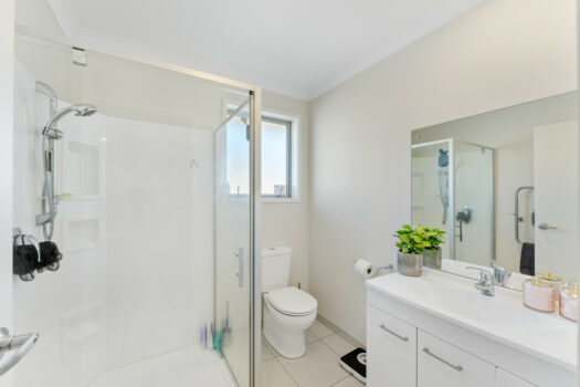 Spacious Living in the Heart of Whalers Gate