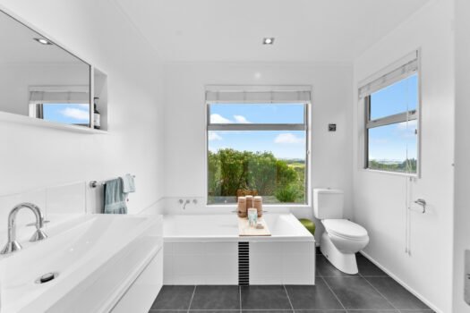 Contemporary Meets Country