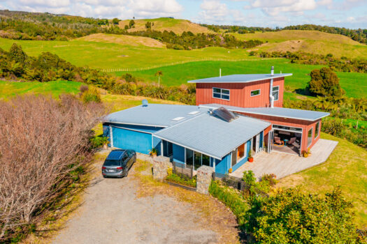 Contemporary Meets Country