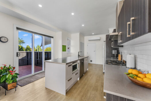 Lifestyle above the Coastline